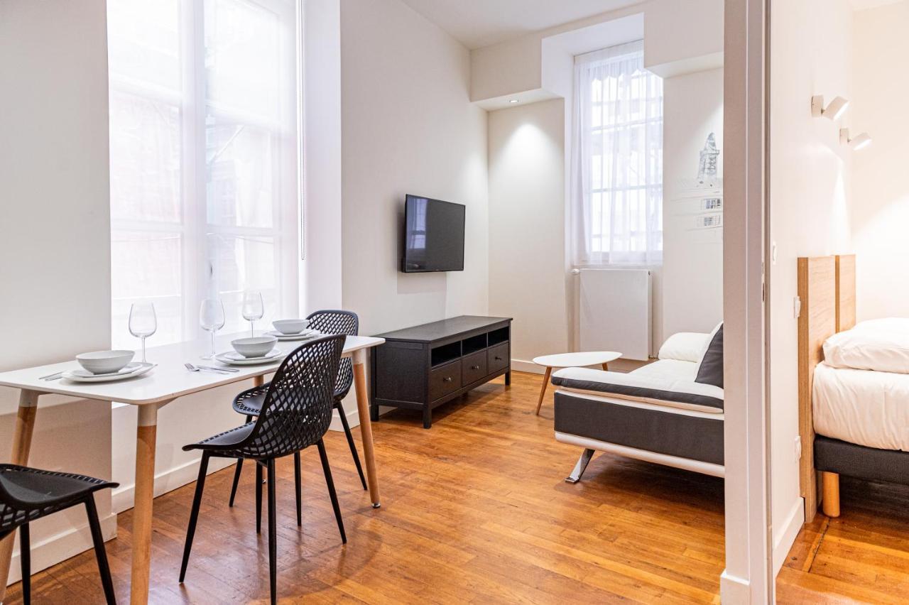 Croix Paquet - Appartements A Lyon Exterior photo